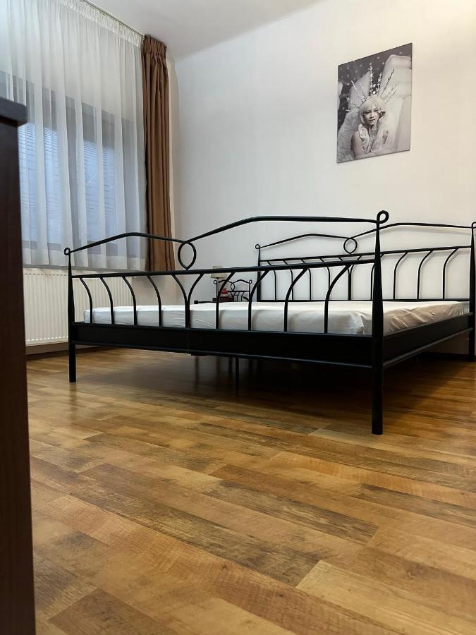 Apartament Casa Mendeleev Bukareszt Zewnętrze zdjęcie